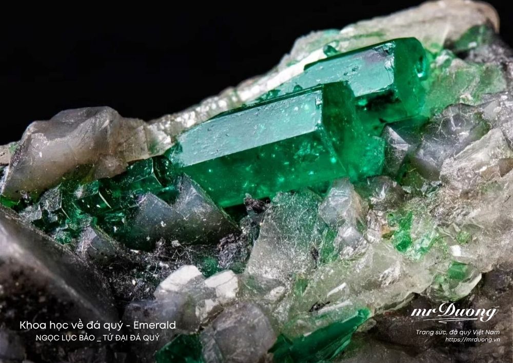 Emerald - ngoc luc bao 2