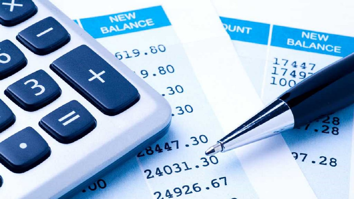 Từ thiện hay đánh bóng tên tuổi? Khi lòng tốt bị đặt lên bàn cân nghi ngờ