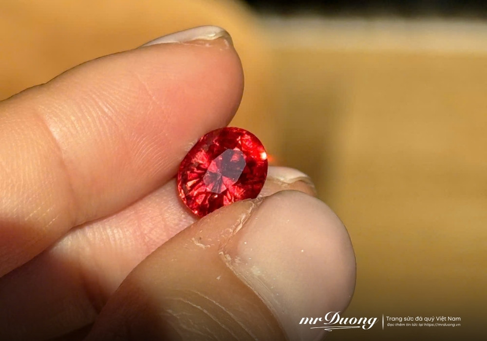 spinel-do-la-giai-phap-thay-the-tot-nhat-cho-ruby-khi-len-trang-suc-2