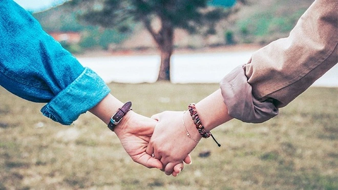 Thiên mệnh tình duyên 2026 hé lộ nhân duyên định sẵn, thời điểm yêu cưới, tái hợp và chuyển hóa tình cảm theo phong thủy và vận mệnh.