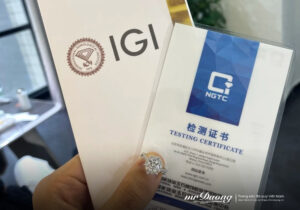 cac-loai-giay-kiem-dinh-kim-cuong-co-the-ban-can-biet-gia-igi-NGTC-1