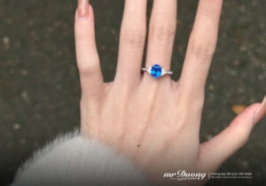 vien-da-quy-mau-xanh-sapphire-sapphire-royal-blue-so-voi-sapphire-cornflower-blue-4