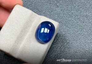 vien-da-quy-mau-xanh-sapphire-sapphire-royal-blue-so-voi-sapphire-cornflower-blue-5