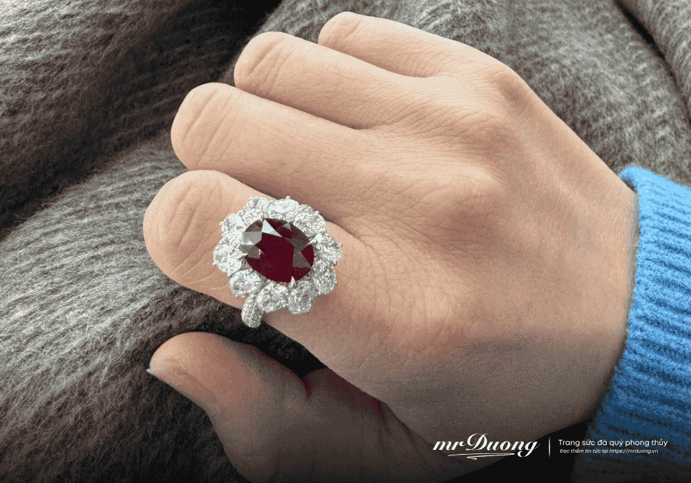 Góc khuất phía sau những viên đá lung linh và sự thật về đá bị xử lý nhiệt