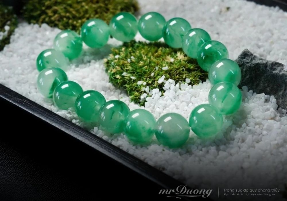 ngoc-bich-chau-phi-dung-de-bi-bip-khi-mua-ngoc-gia-tra-tien-that-5